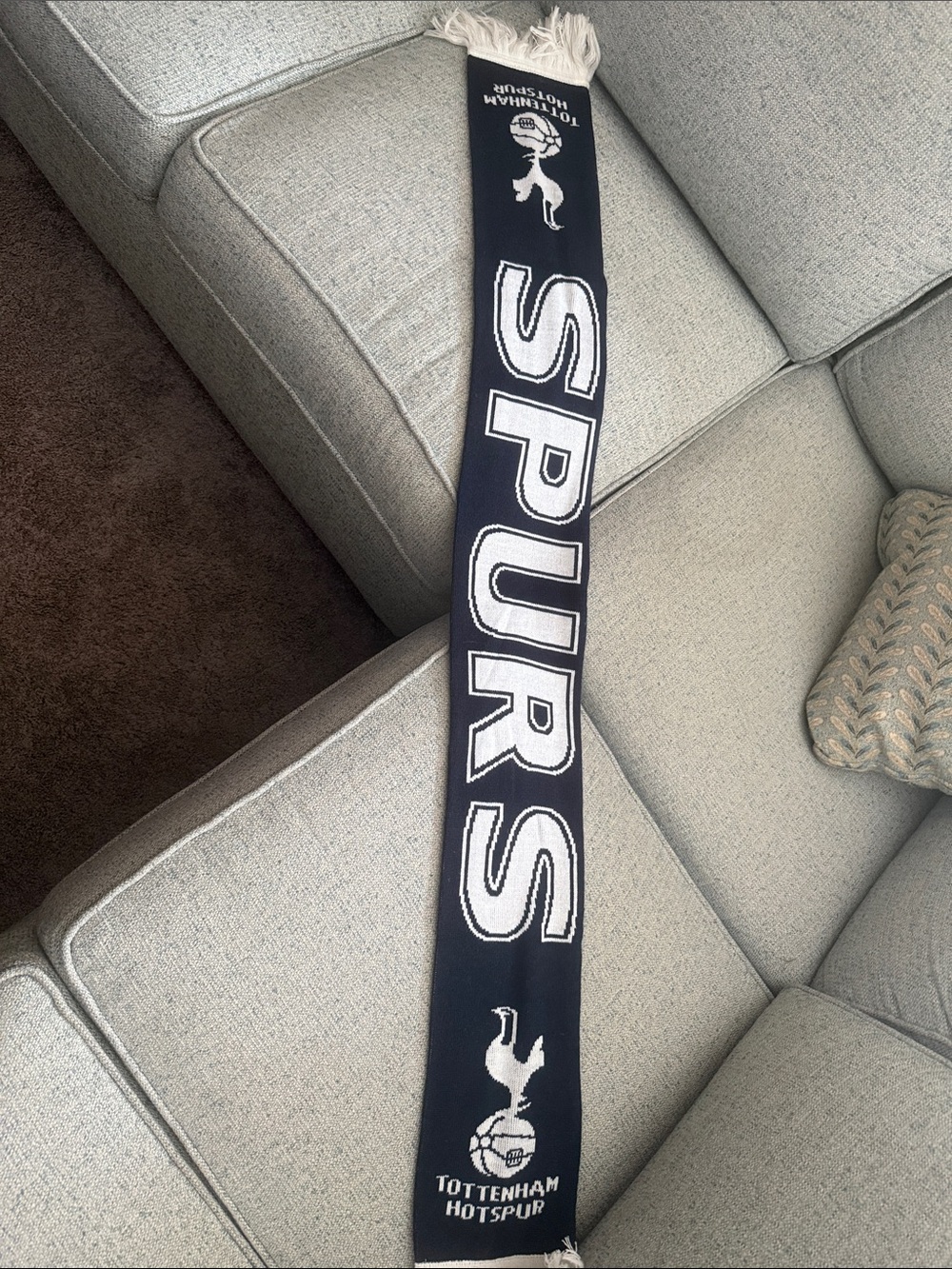 Tottenham Hotspur Navy and White SPURS Scarf
